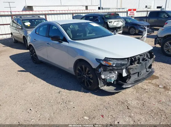 3MZBPABM5RM425344 2024 MAZDA 3 - Image 1