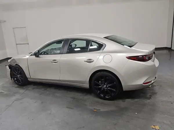 3MZBPABM5RM426168 2024 MAZDA 3 - Image 2