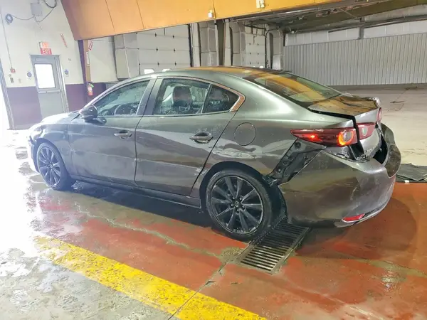 3MZBPABM6RM413669 2024 MAZDA 3 - Image 2