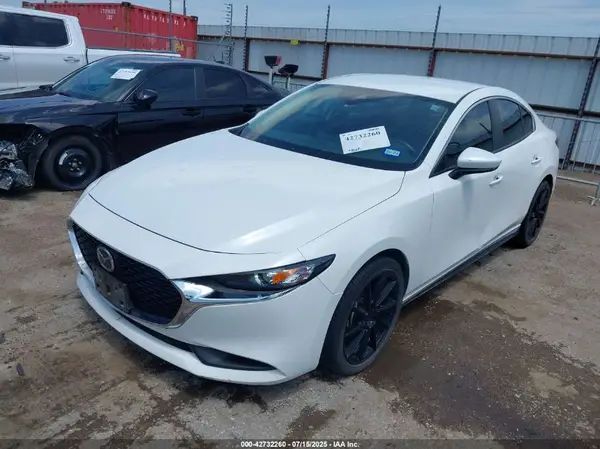 3MZBPABM7MM204739 2021 MAZDA 3 - Image 2