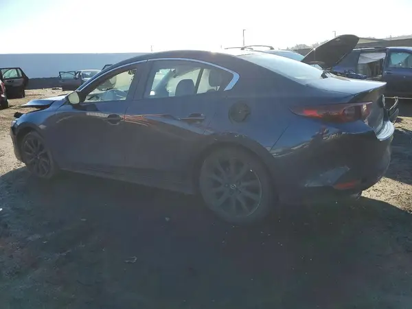 3MZBPABM7RM421277 2024 MAZDA 3 - Image 2