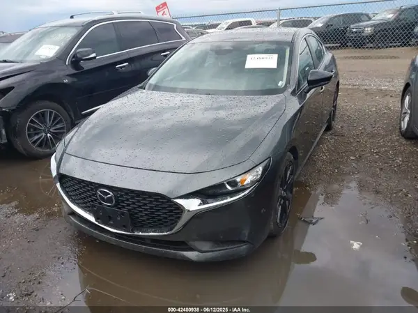 3MZBPABM7RM425703 2024 MAZDA 3 - Image 2