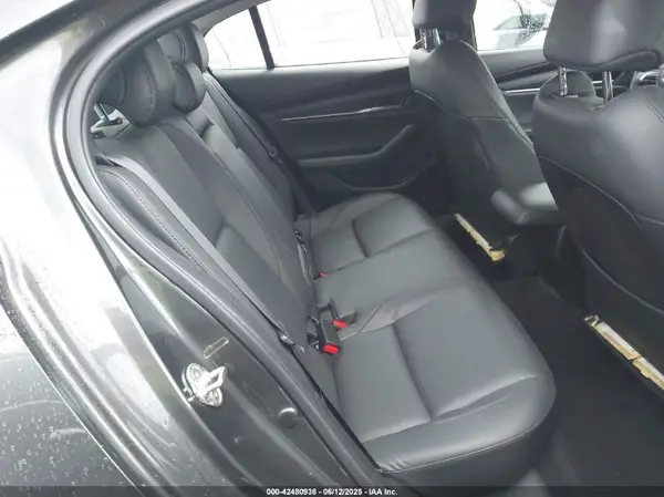 3MZBPABM7RM425703 2024 MAZDA 3 - Image 8
