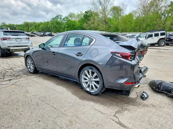 3MZBPABM8PM373205 2023 MAZDA 3 - Image 2