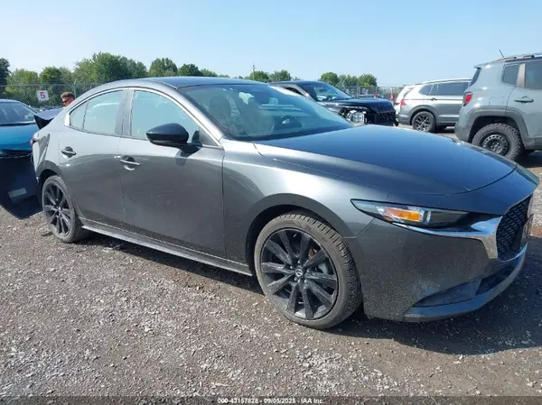 3MZBPABM8RM413883 2024 MAZDA 3 - Image 1