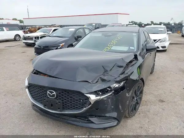 3MZBPABM8RM418209 2024 MAZDA 3 - Image 2