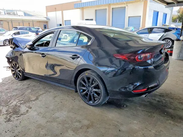 3MZBPABM8RM428741 2024 MAZDA 3 - Image 2