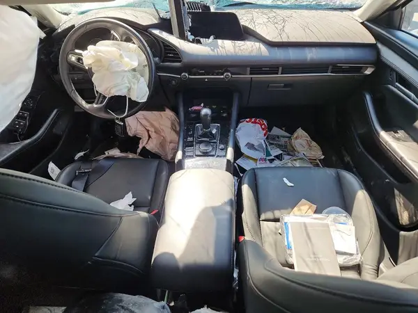 3MZBPABM8SM464158 2025 MAZDA 3 - Image 8