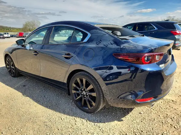 3MZBPABM9RM423807 2024 MAZDA 3 - Image 2