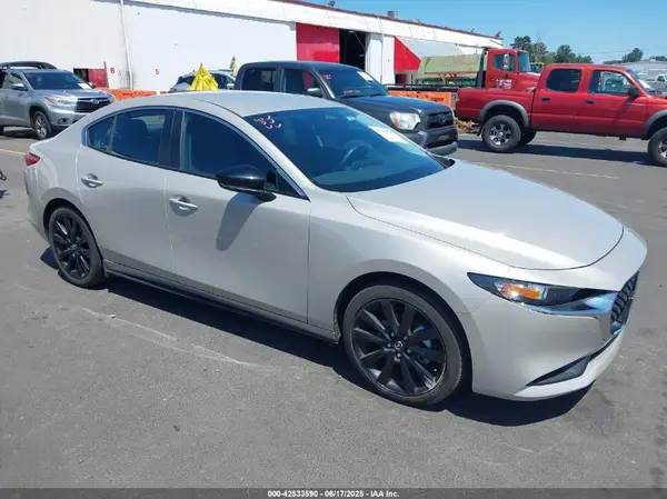 3MZBPABM9RM427906 2024 MAZDA 3 - Image 1