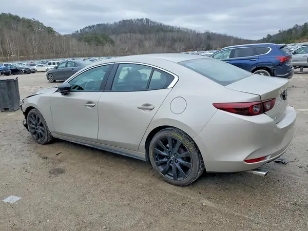 3MZBPABM9RM431714 2024 MAZDA 3 - Image 2