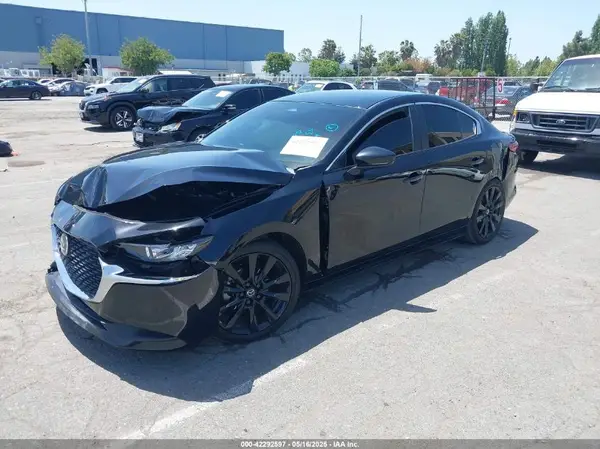 3MZBPABM9RM434712 2024 MAZDA 3 - Image 2