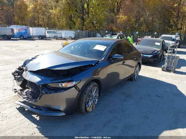 3MZBPABMXPM358463 2023 MAZDA 3 - Image 2