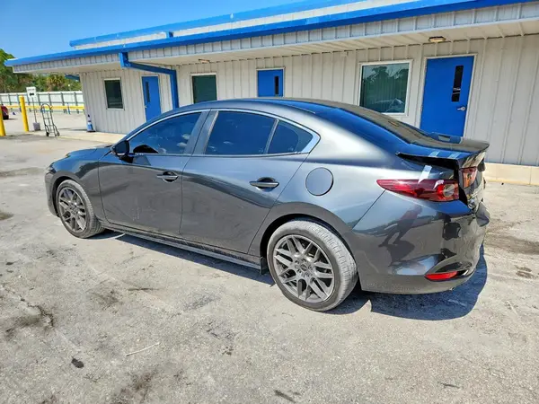 3MZBPABMXRM400732 2024 MAZDA 3 - Image 2