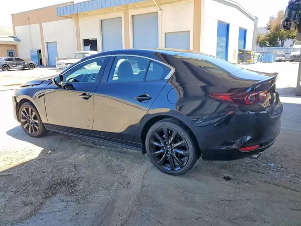 3MZBPABMXRM419491 2024 MAZDA 3 - Image 2