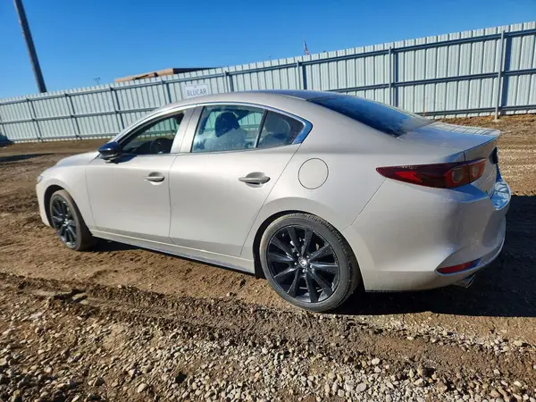 3MZBPABMXRM427610 2024 MAZDA 3 - Image 2