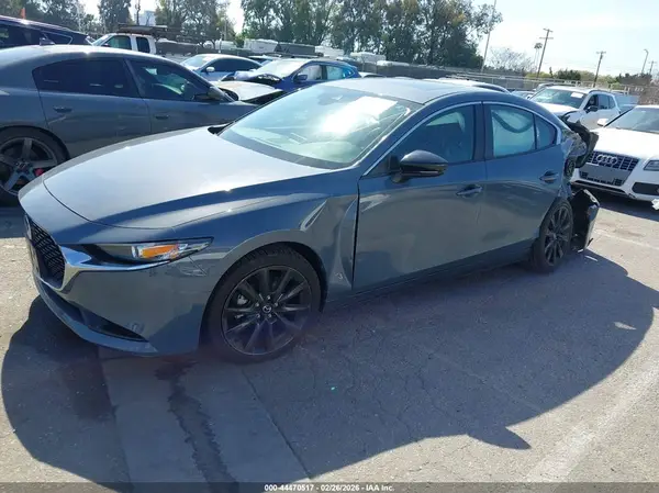 3MZBPACL1NM303130 2022 MAZDA 3 - Image 2