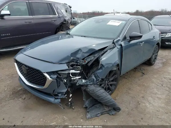 3MZBPACL2NM310491 2022 MAZDA 3 - Image 2