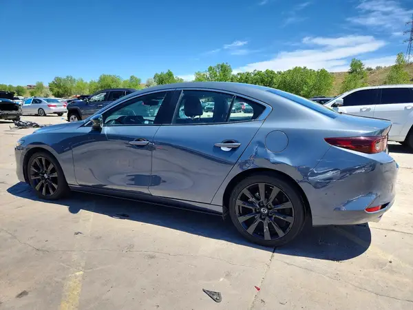 3MZBPACL2NM317747 2022 MAZDA 3 - Image 2
