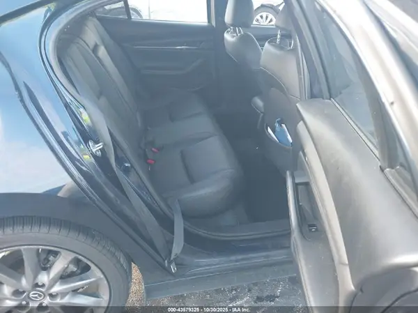3MZBPACL3LM122981 2020 MAZDA 3 - Image 8