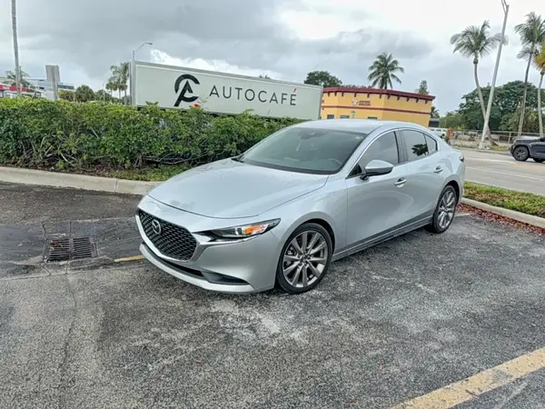 3MZBPACL4LM131897 2020 MAZDA 3 - Image 2