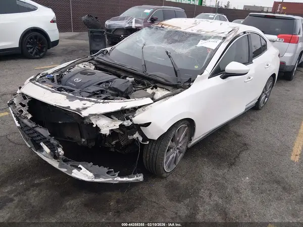 3MZBPACL4LM134802 2020 MAZDA 3 - Image 2