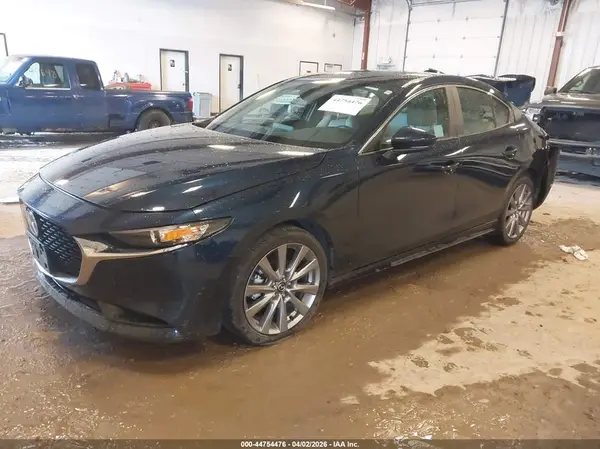 3MZBPACL4MM253239 2021 MAZDA 3 - Image 2