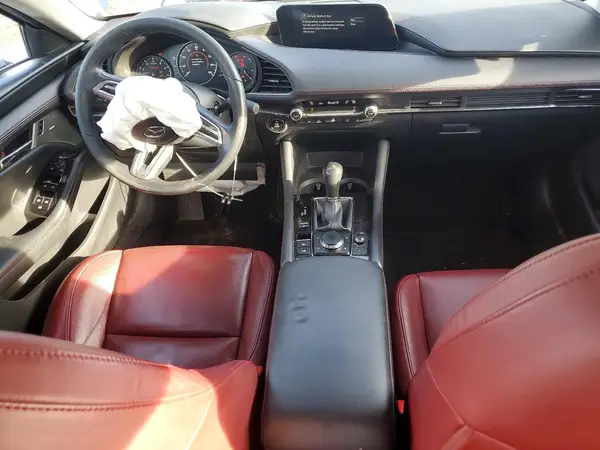 3MZBPACL4NM303672 2022 MAZDA 3 - Image 8