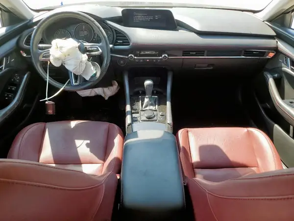 3MZBPACL4NM307057 2022 MAZDA 3 - Image 8