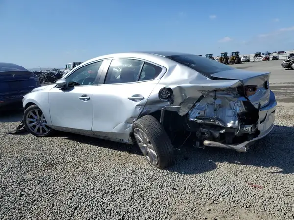3MZBPACL6LM129066 2020 MAZDA 3 - Image 2