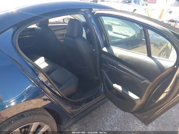3MZBPACL6LM130833 2020 MAZDA 3 - Image 8
