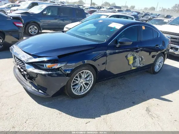 3MZBPACL6LM133800 2020 MAZDA 3 - Image 2