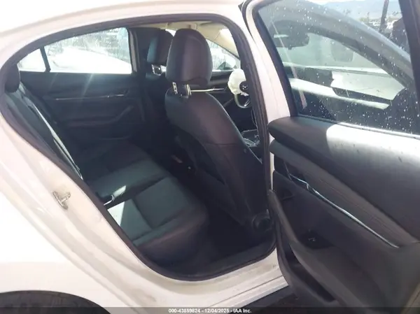 3MZBPACL6MM252657 2021 MAZDA 3 - Image 8