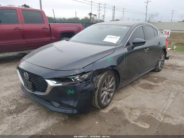 3MZBPACL6MM253002 2021 MAZDA 3 - Image 2