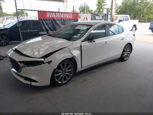 3MZBPACL7LM115936 2020 MAZDA 3 - Image 2