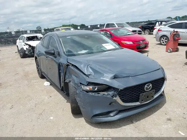 3MZBPACL7NM312611 2022 MAZDA 3 - Image 1