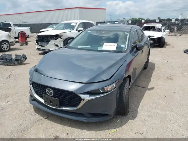 3MZBPACL7NM312611 2022 MAZDA 3 - Image 2