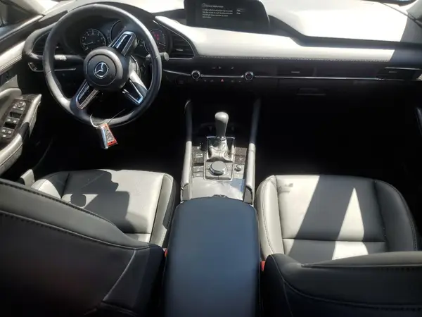 3MZBPACL8NM308079 2022 MAZDA 3 - Image 8