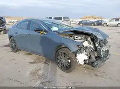 3MZBPACL8NM310043 2022 MAZDA 3