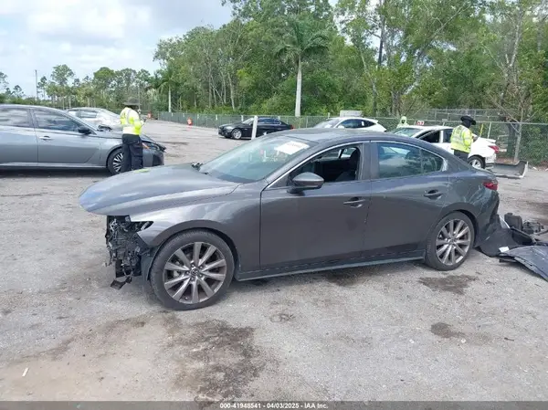 3MZBPACL9LM127098 2020 MAZDA 3 - Image 2