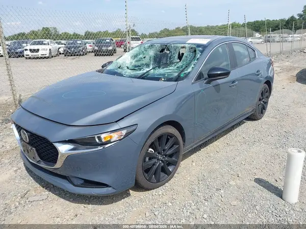 3MZBPACL9NM318037 2022 MAZDA 3 - Image 2