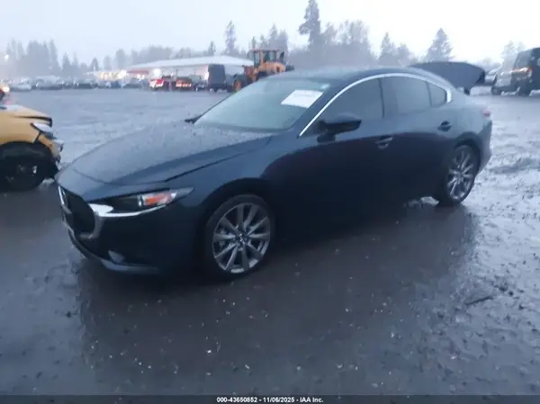 3MZBPACLXMM254203 2021 MAZDA 3 - Image 2