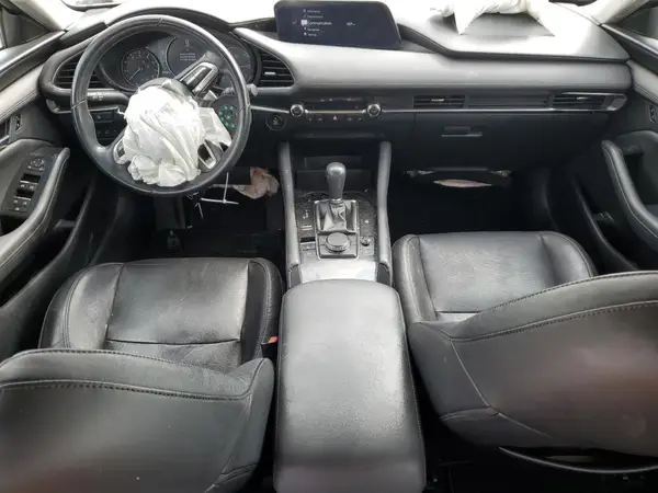 3MZBPACM0KM100105 2019 MAZDA 3 - Image 8