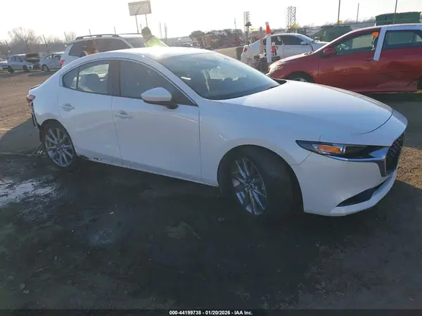 3MZBPACM0PM366697 2023 MAZDA 3 - Image 1