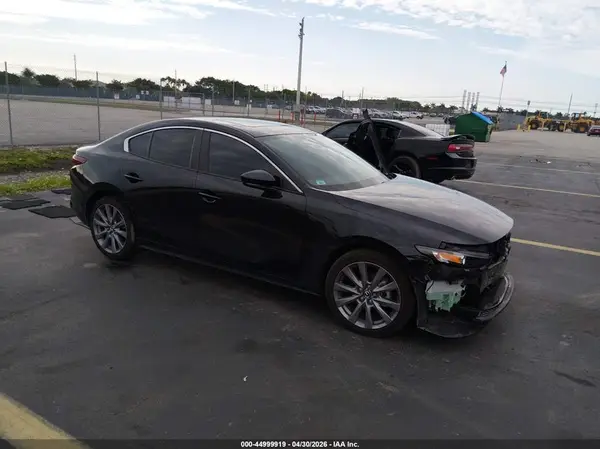 3MZBPACM0PM369759 2023 MAZDA 3 - Image 1