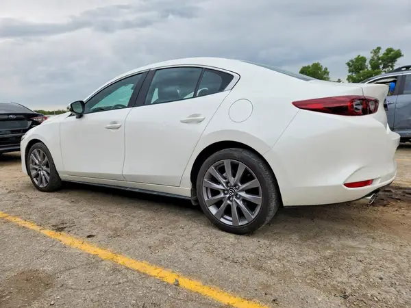 3MZBPACM0PM379319 2023 MAZDA 3 - Image 2