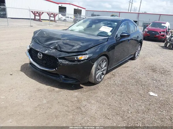 3MZBPACM0SM451399 2025 MAZDA 3 - Image 2