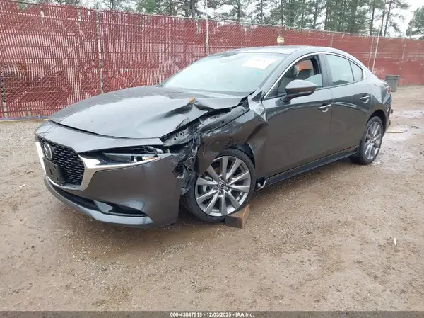 3MZBPACM0SM472026 2025 MAZDA 3 - Image 2