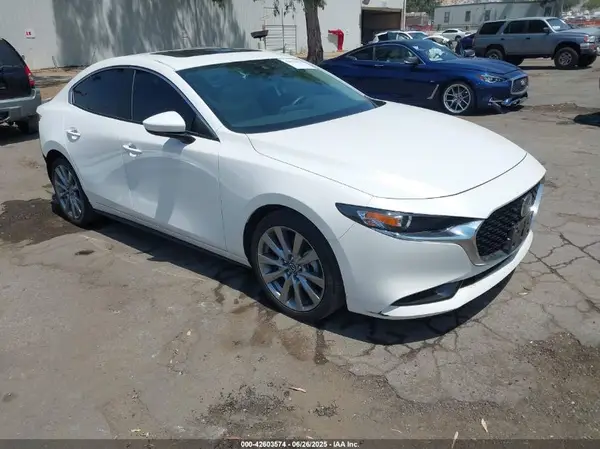 3MZBPACM1PM356552 2023 MAZDA 3 - Image 1