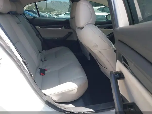 3MZBPACM1PM356552 2023 MAZDA 3 - Image 8